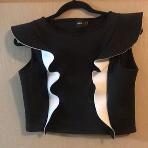 Black and white ruffle crop top